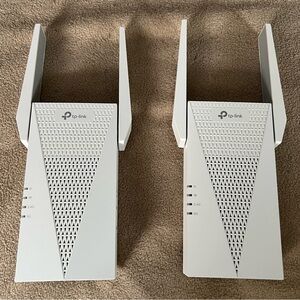 TP-Link Dual White Wi-Fi Extenders